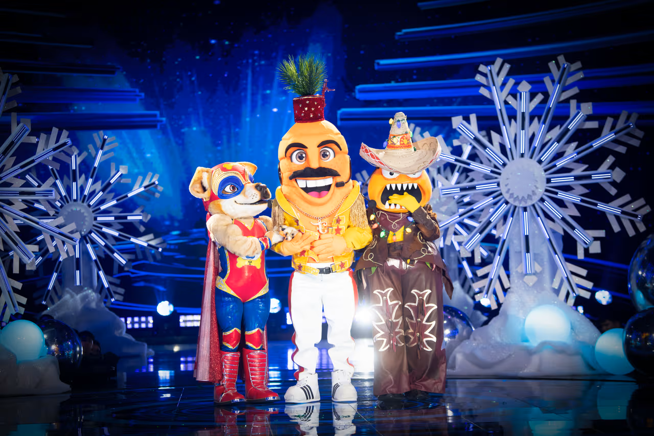 Three colorful mascots on stage in "Who is la Máscara? México" Season 6.